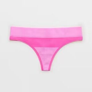 *3 for $10* nwt: set of 2 aerie ribbed seamless thongs